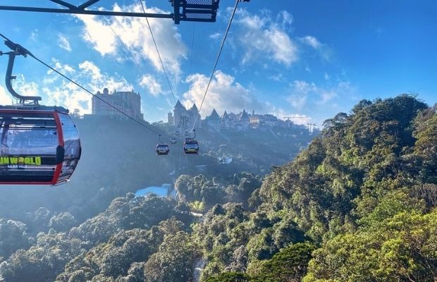 Cable car to Ba Na Hills